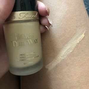 TOO FACED BORN THIS WAY FOUNDATION